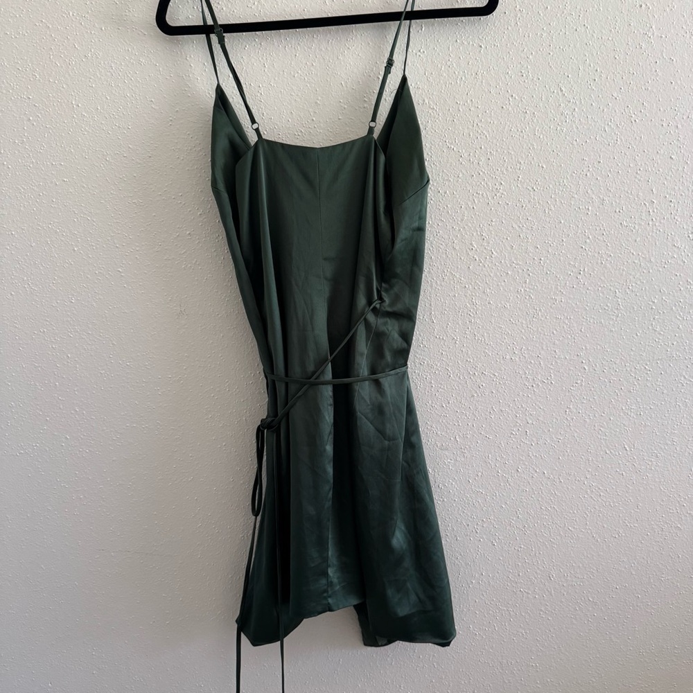 Majorelle Nina Dress in Ivy - Picture 7 of 7